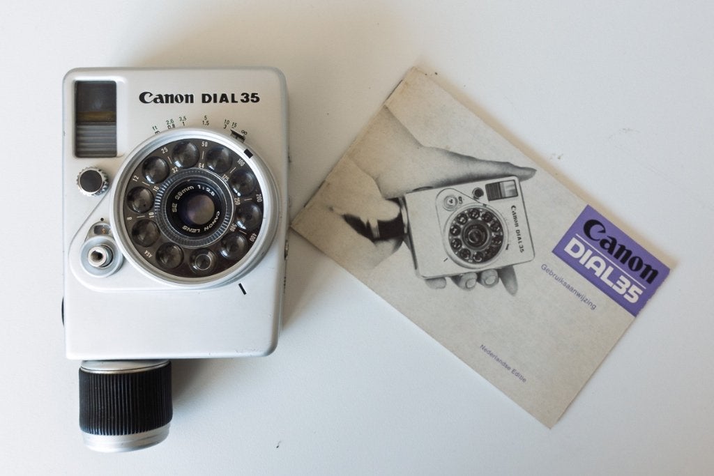 CANON, Audio, Tv en Foto, Ophalen of Verzenden, Niet werkend, Compact, Canon