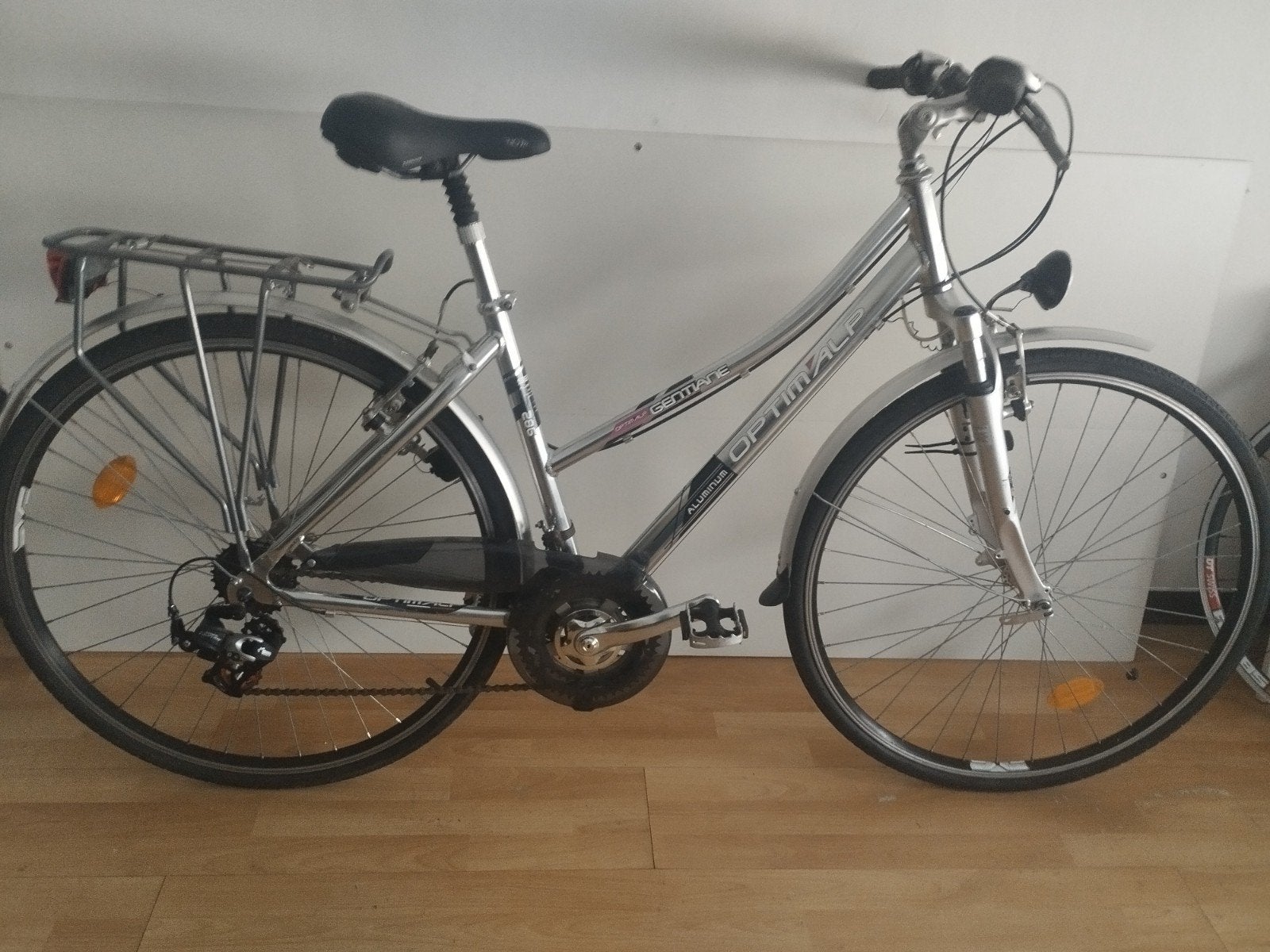 Vélo Optimal Gentiane en très bon état., Vélos & Vélomoteurs, Vélos | Femmes | Vélos de sport & de randonnée, Comme neuf, Autres marques