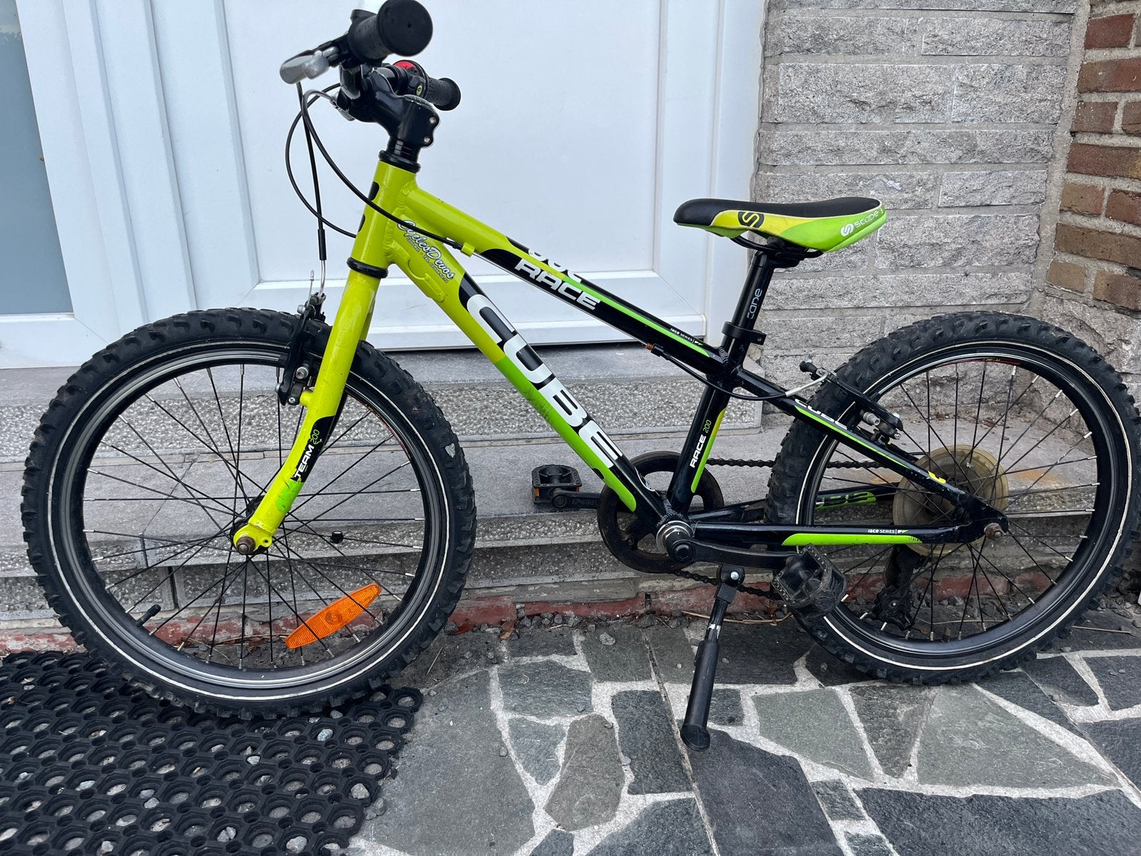 Vtt cube 20 pouces, Vélos & Vélomoteurs, Enlèvement, Comme neuf