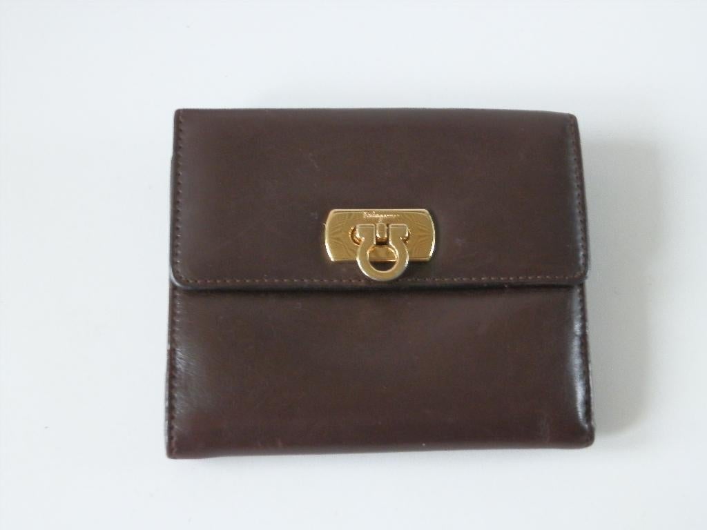 Salvatore Ferragamo Portemonnee., Overige merken, Bruin, Ophalen of Verzenden, Zo goed als nieuw