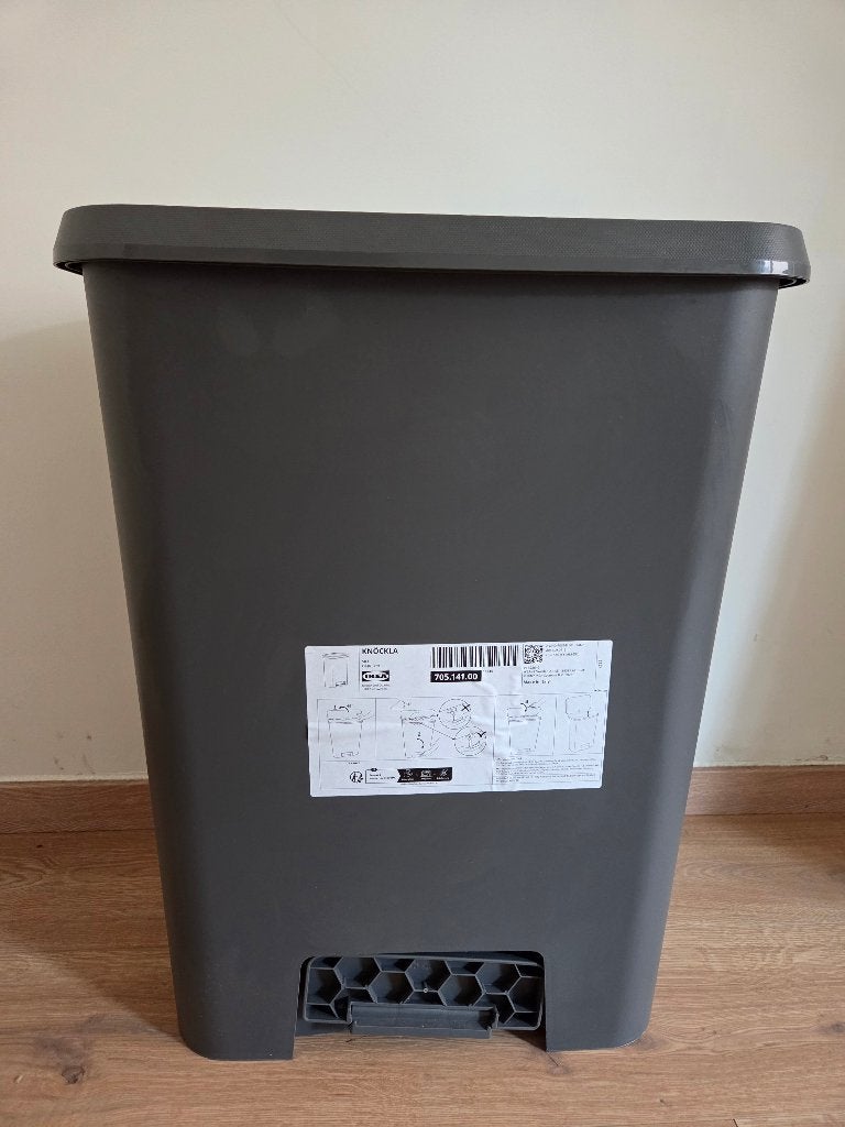 Pedaalemmer, IKEA - KNÖCKLA donkergrijs, 50 l, Ophalen, Minder dan 50 cm, Zo goed als nieuw, Minder dan 100 cm