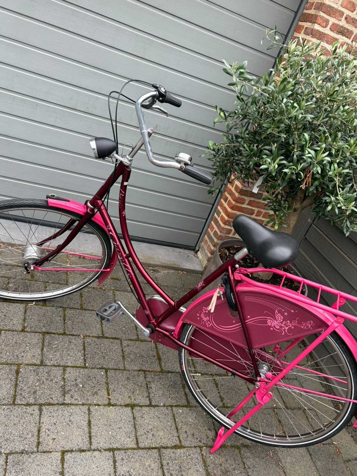 Gazelle Basic Omafiets / Damesfiets – Bordeaux & Knalroze, Fietsen en Brommers, Fietsen | Dames | Omafietsen, Ophalen, Zo goed als nieuw