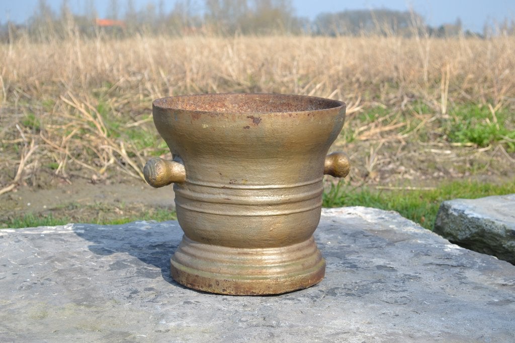 Mortier en fonte antique de 75 kg, Enlèvement