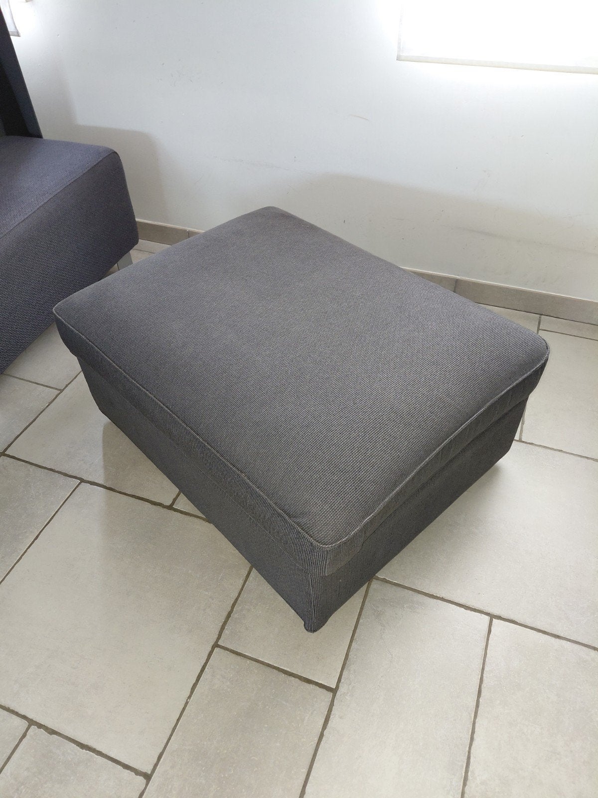 Repose- pieds Ikea Kivik Tallmyra gris moyen, Enlèvement, Comme neuf