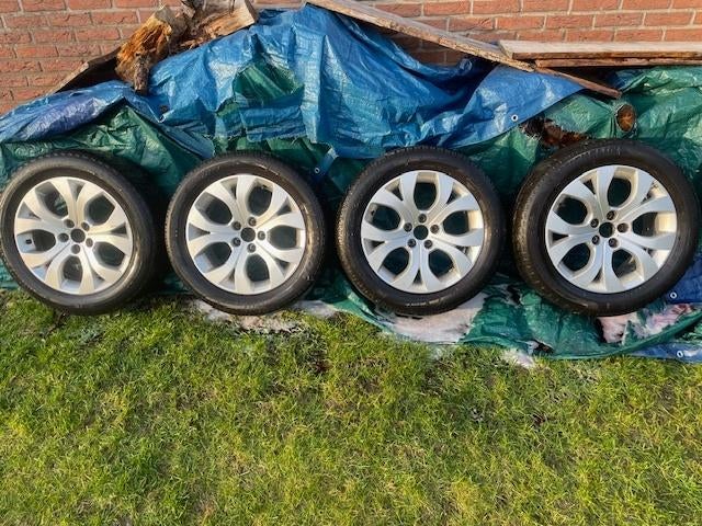 17” Wintervelgen 5108 + 225/55R17 – Citroën/Peugeot – €150, Ophalen, Gebruikt, 255 mm, 17 inch