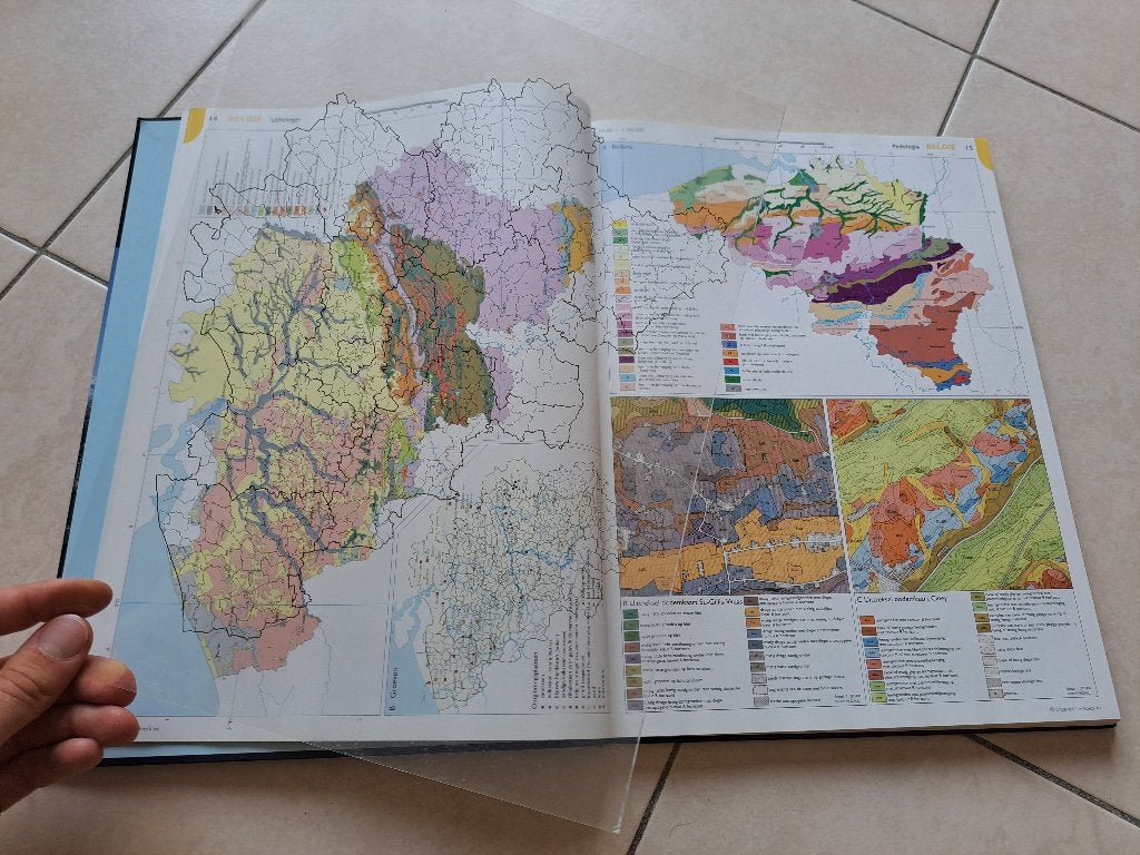 Atlas - le livre, Livres, Enlèvement ou Envoi, 2000 à nos jours, Utilisé, Autres types