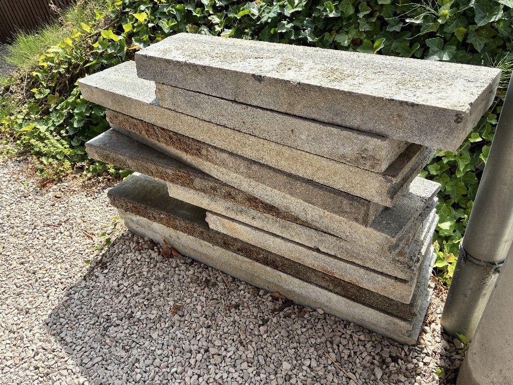 11 dalles béton — matériaux de récupération, Bricolage & Construction, Enlèvement, Utilisé, Autres matériaux, 50 à 100 mm