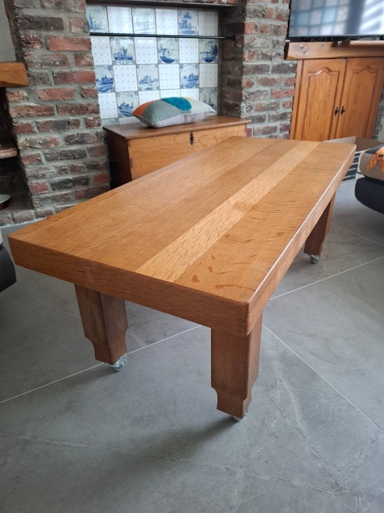 Table basse plaqué chêne, 100 à 150 cm, Enlèvement, Utilisé, 50 à 100 cm
