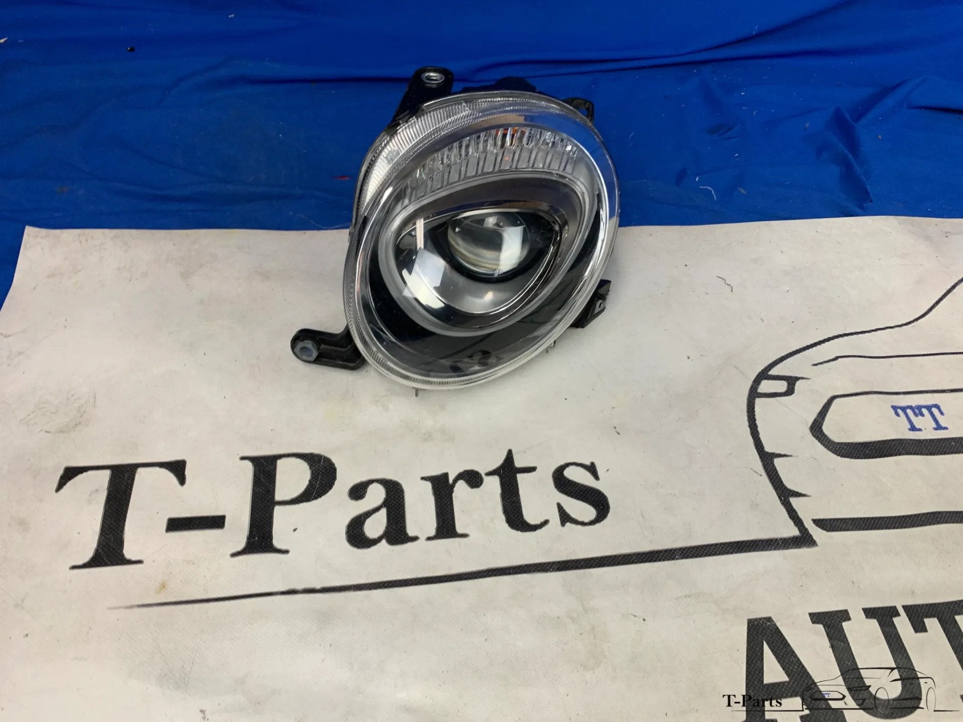 fiat 500 koplamp links led, Gebruikt, Stellantis Europe S.p.A., Info@stellantis.com, Corso Giovanni Agnelli 200
10135  Turin, IT