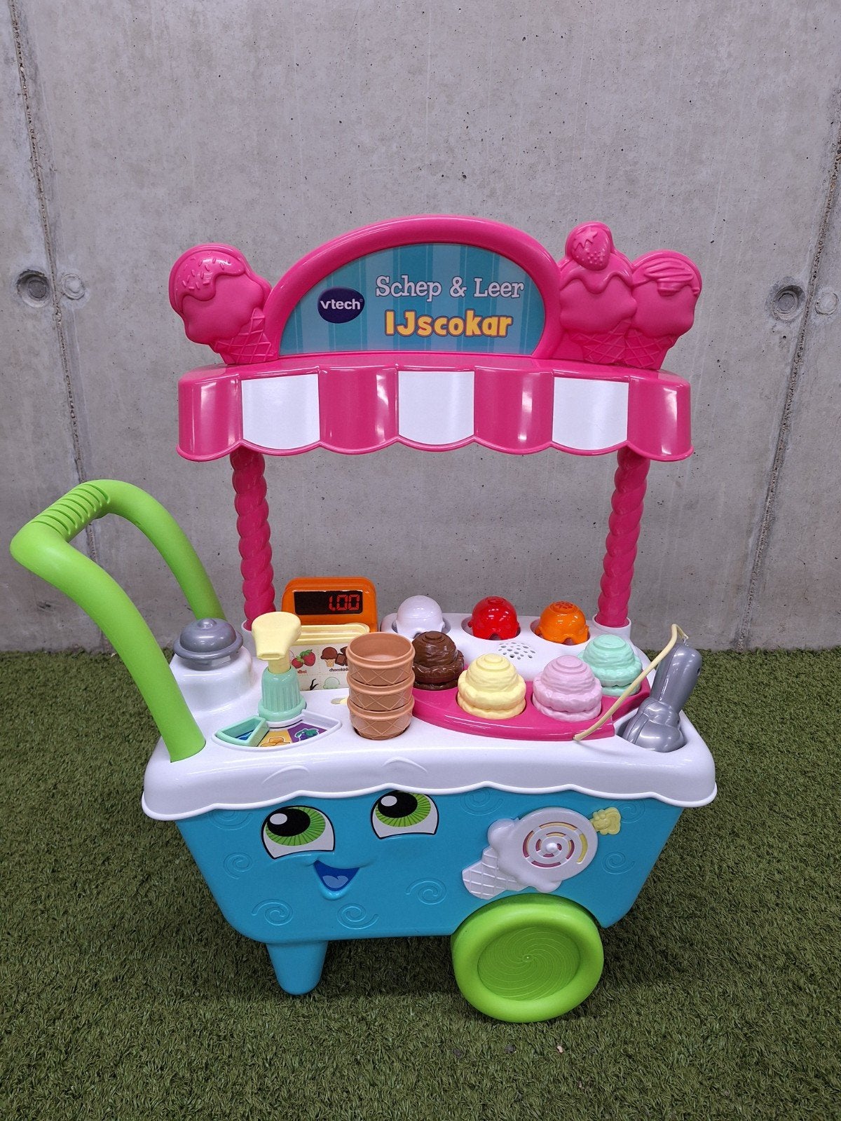 Vtech schep en leer ijscokar, Ophalen
