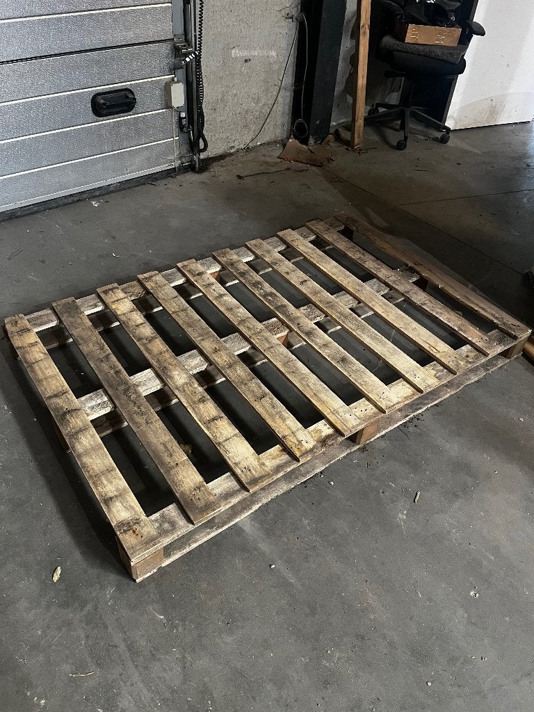 Palet en hout, Tuin en Terras, Minder dan 3 m³, Ophalen, Overige houtsoorten, Blokken