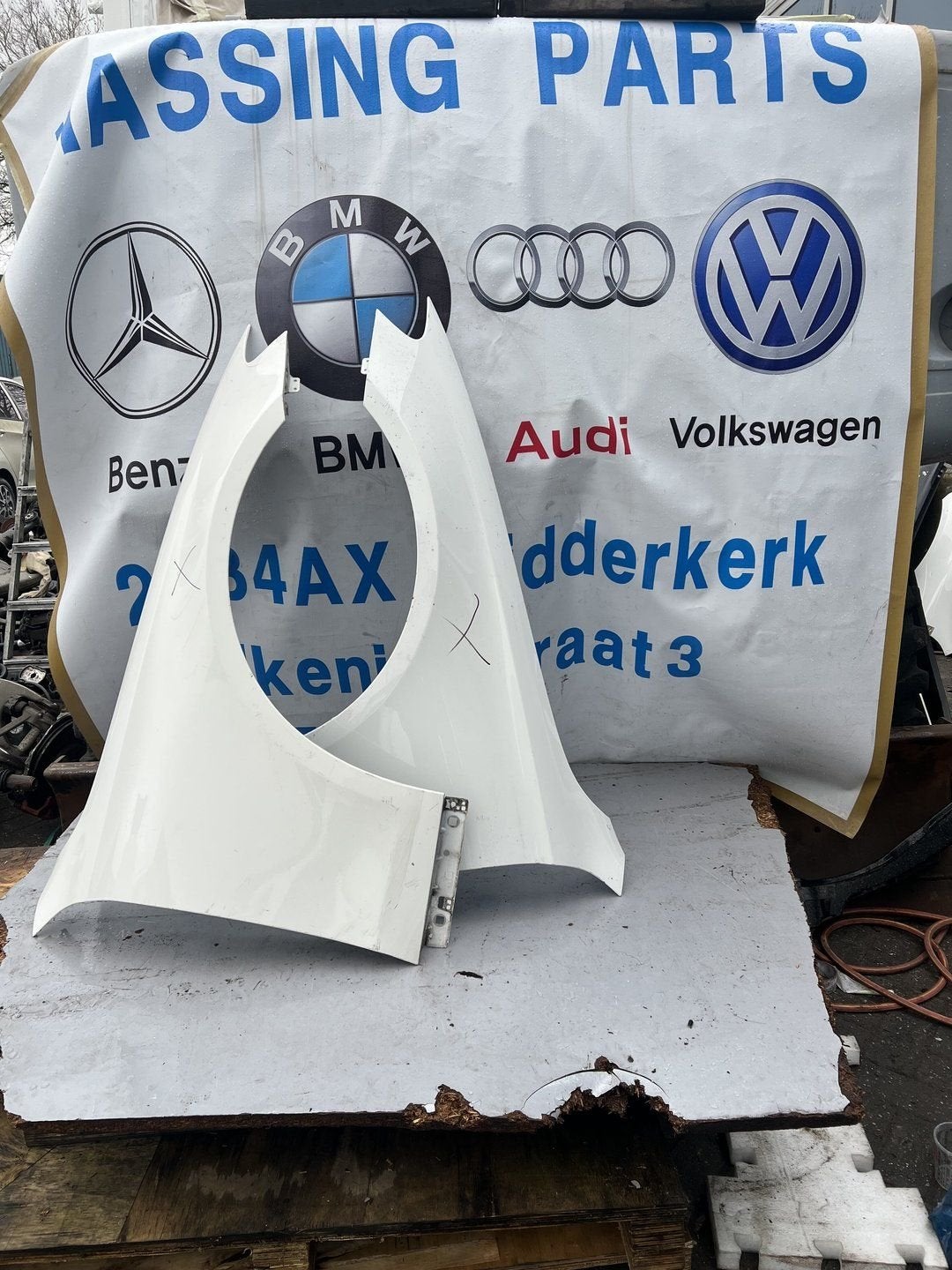 Mercedes E klasse w213 zijscherm/spatbord links & rechts, Autos : Pièces & Accessoires, Garde-boue, Droite, Utilisé, -