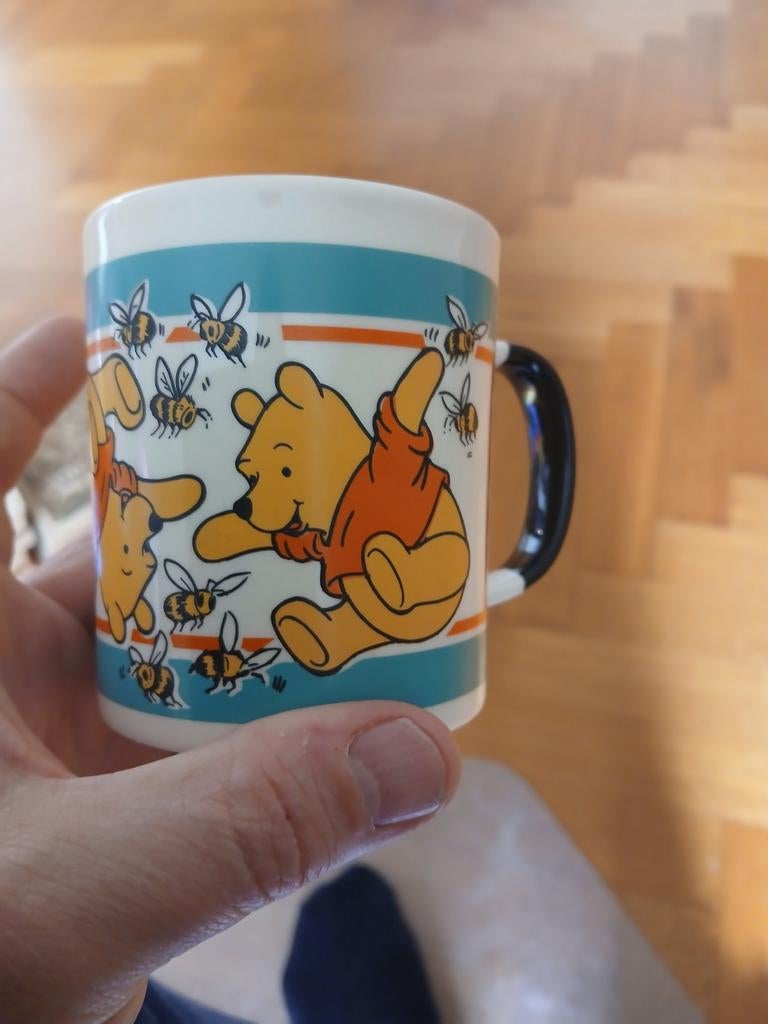 Tasse Winnie l'ourson, Collections, Disney, Enlèvement ou Envoi, Winnie l'Ourson ou amis, Comme neuf, Service