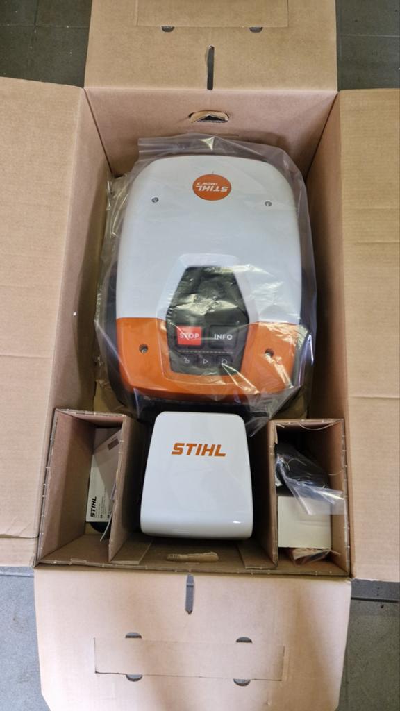 Robotmaaier Stihl iMOW3, Tuin en Terras, Ophalen
