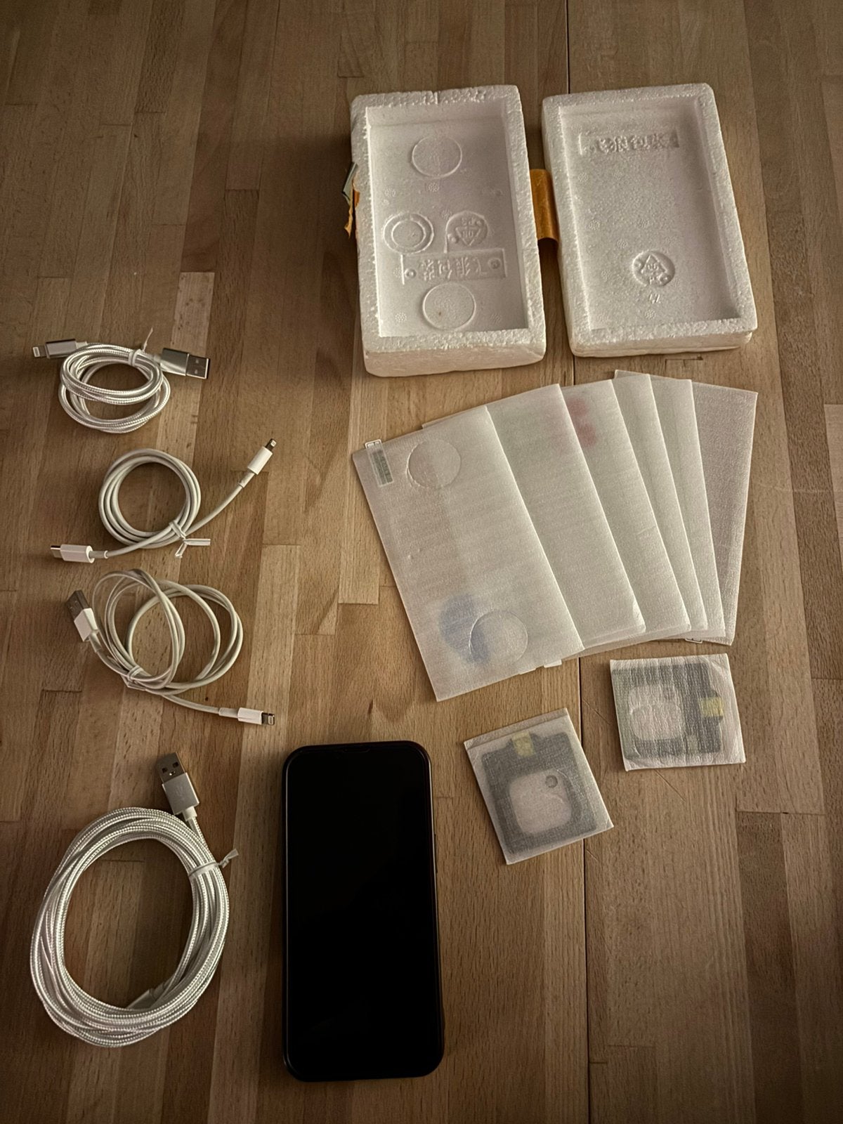 Iphone 13 in zeer goede staat, Télécoms, Téléphonie mobile | Apple iPhone, Enlèvement ou Envoi, Comme neuf, Violet, IPhone 13