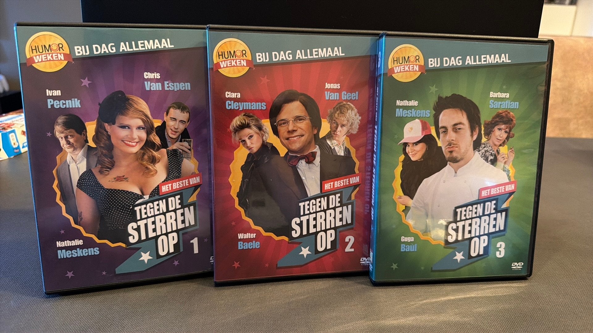 Het beste van tegen de sterren op 1 + 2 + 3, CD & DVD, DVD | TV & Séries télévisées, Comme neuf, Enlèvement ou Envoi