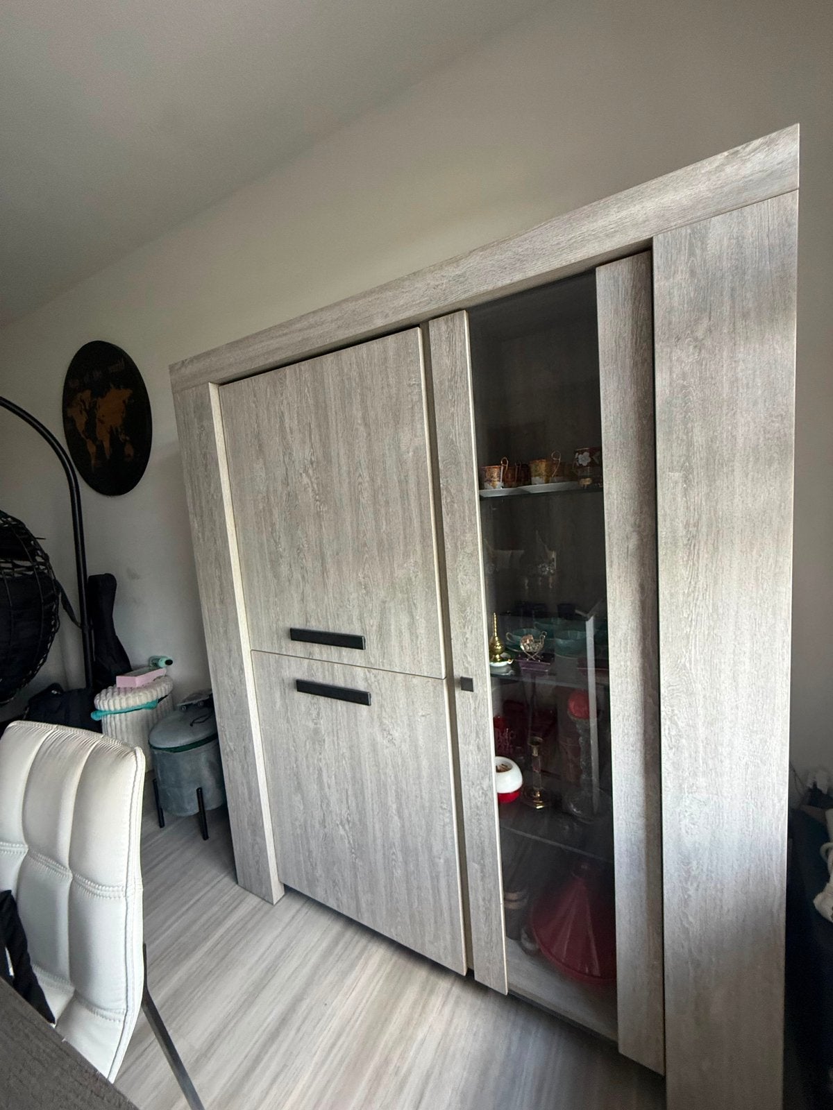 Vitrine avec éclairage LED, Maison & Meubles, Enlèvement