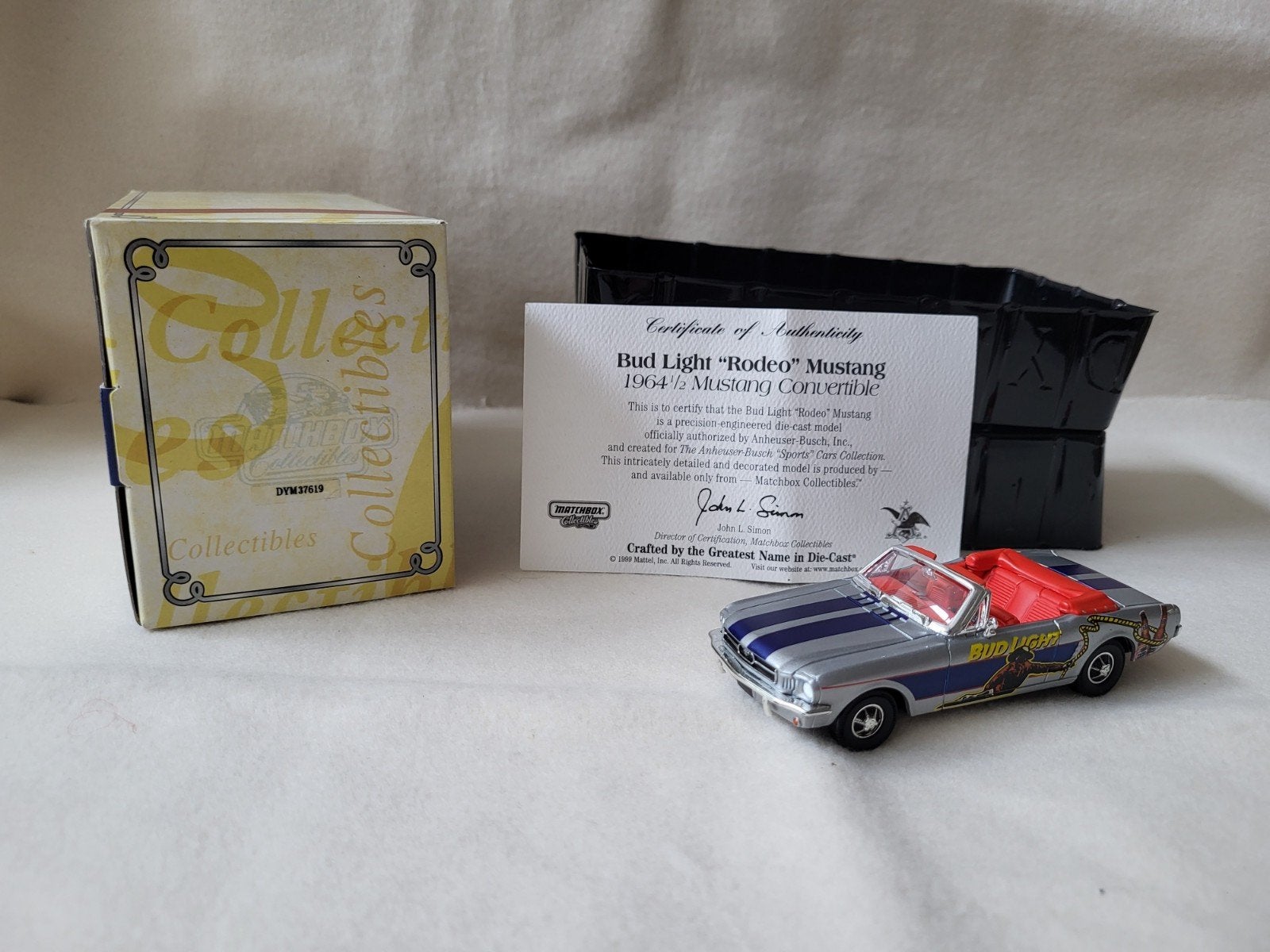 Dinky Matchbox DYM37619 1964 Ford Mustang Cabriolet, Enlèvement ou Envoi, Matchbox