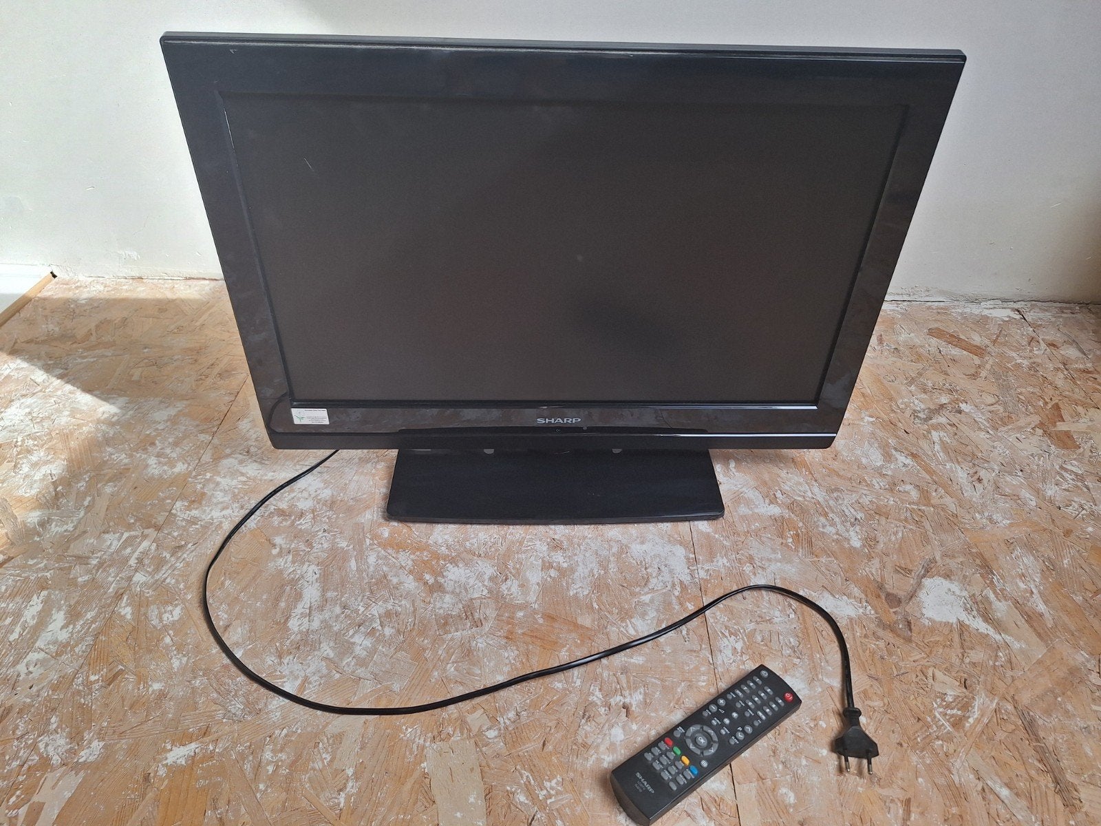 TV toestel Sharp, TV, Hi-fi & Vidéo, Télévisions, 60 à 80 cm, LCD, Enlèvement, Utilisé