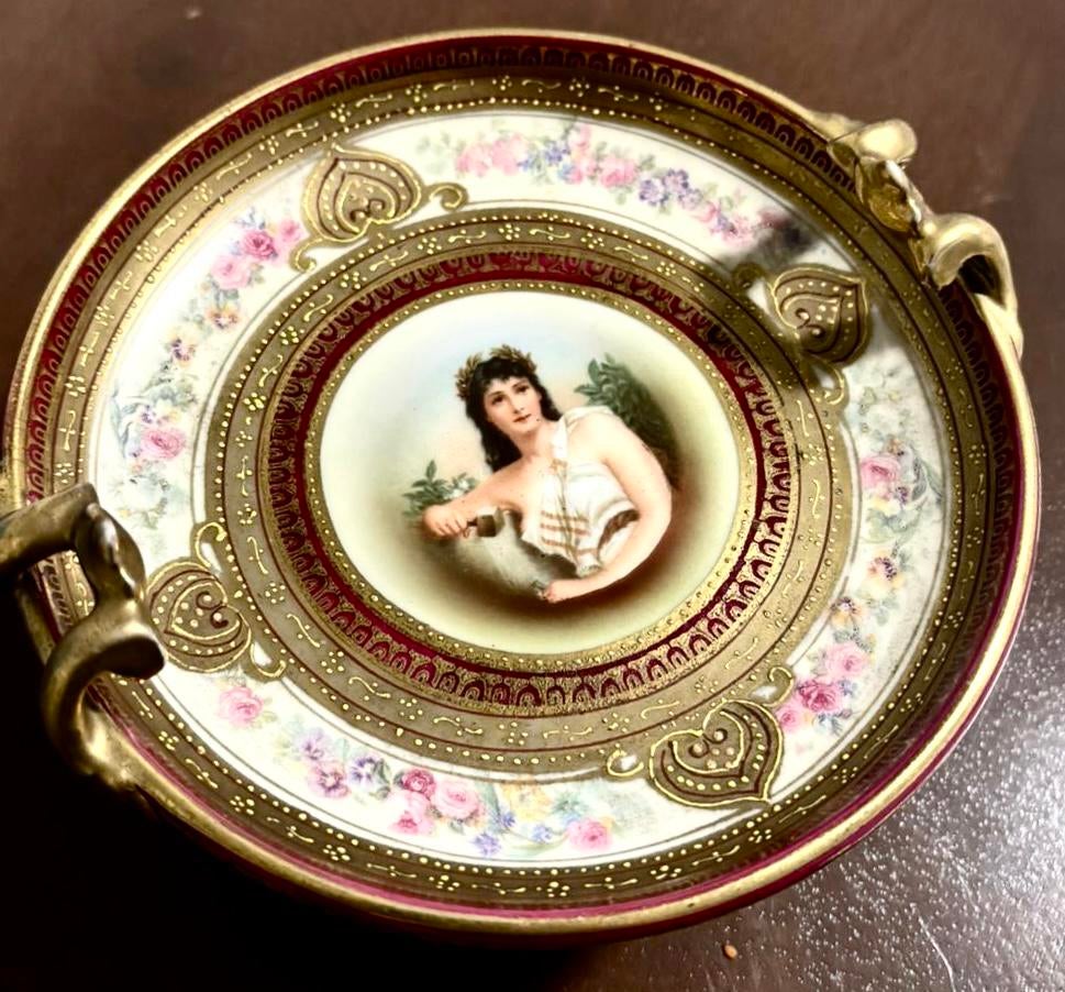 SCHWARZBURG Coupe en porcelaine sur piédouche, Antiquités & Art, Antiquités | Porcelaine, Enlèvement ou Envoi