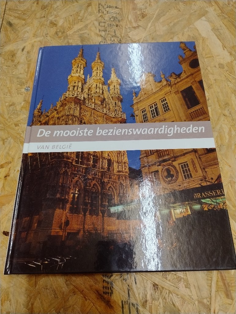 Boek mooiste bezienswaardigheden van België, Boeken, Reisgidsen, Overige merken, PAUL DE MOOR, Ophalen of Verzenden, Zo goed als nieuw
