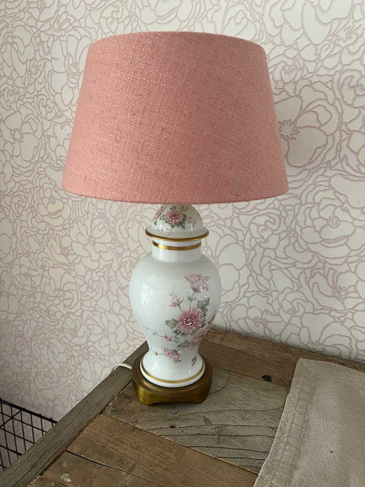 Lampe de table ancienne, Maison & Meubles, Lampes | Lampes de table, Blanc, Enlèvement, Comme neuf