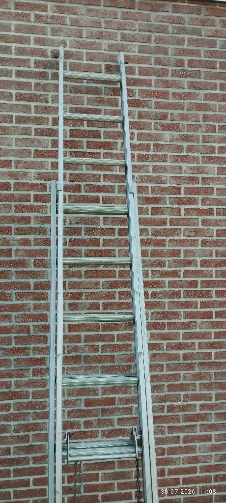 Ladder, 2 à 4 mètres, Pliable ou rétractable/escamotable, Échelle, Enlèvement