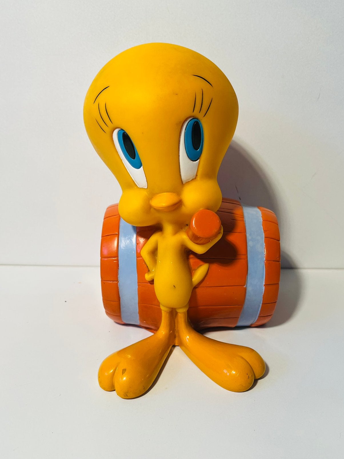 Tirelire vintage Titi sur tonneau 1997 - 18cm, Enlèvement ou Envoi, Utilisé