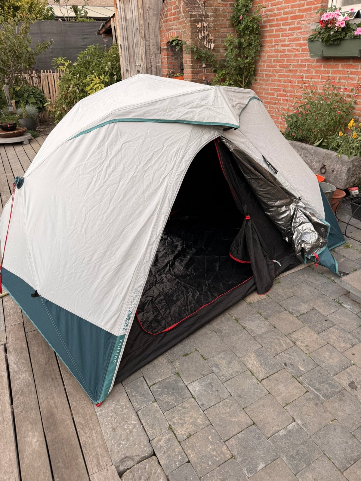 Tente de camping 2 places, 2 Seconds easy Fresh & Black, Caravanes & Camping, Enlèvement, Comme neuf, Jusqu'à 2