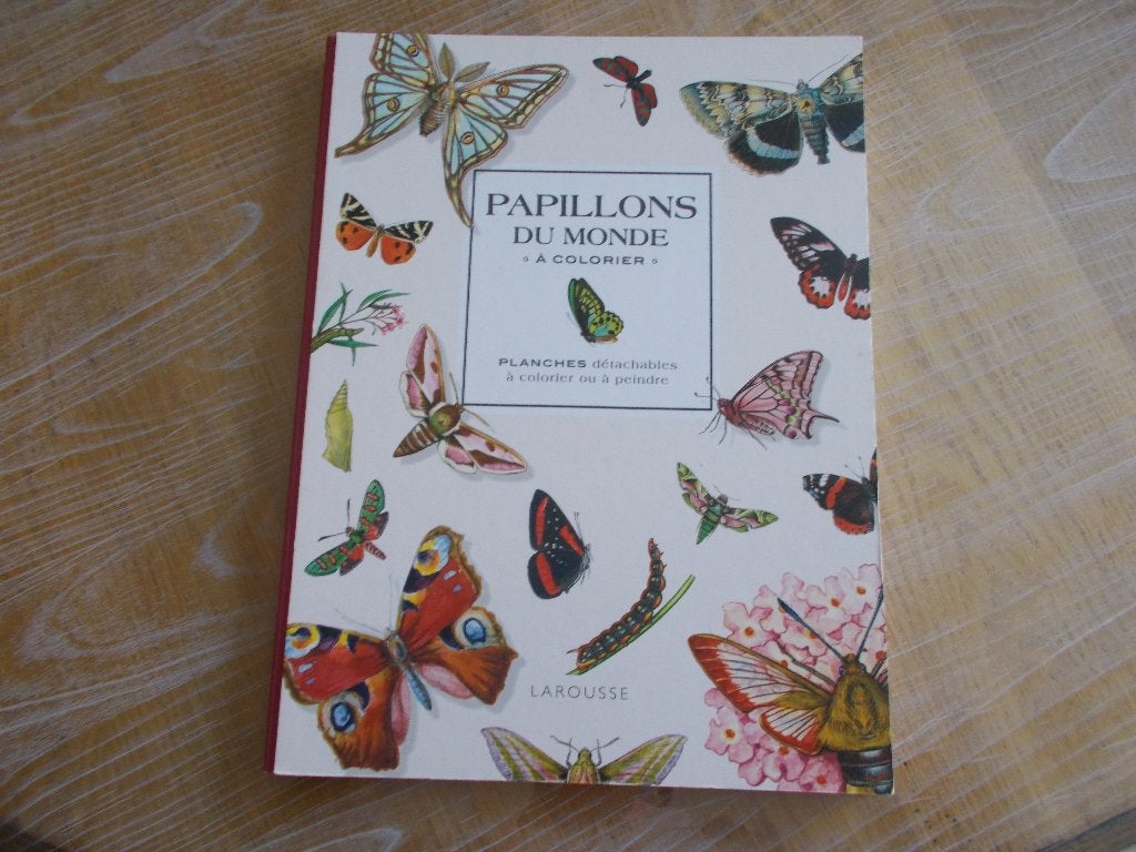 Livre à colorier "LES PAPILLONS DU MODE" de LAROUSSE., Enlèvement, Neuf, Papier, Carnet de croquis ou à dessin