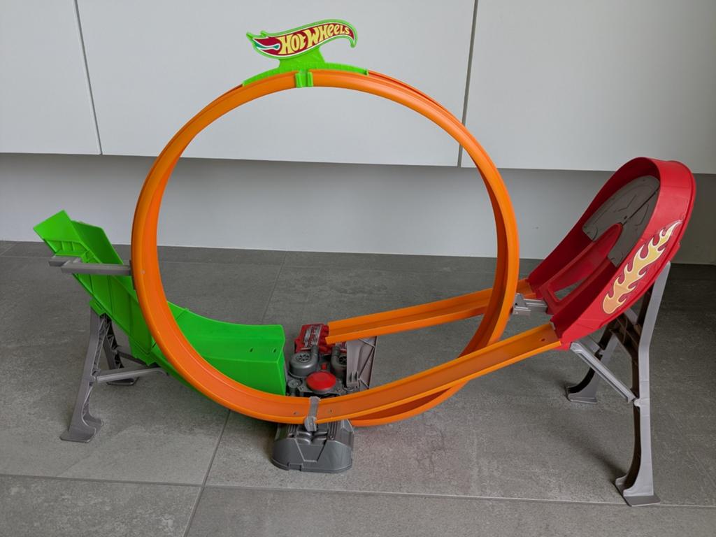 Hot Wheels Power Shift Raceway, Enfants & Bébés, Jouets | Circuits, Électrique, Enlèvement ou Envoi, Hot Wheels, Avec looping