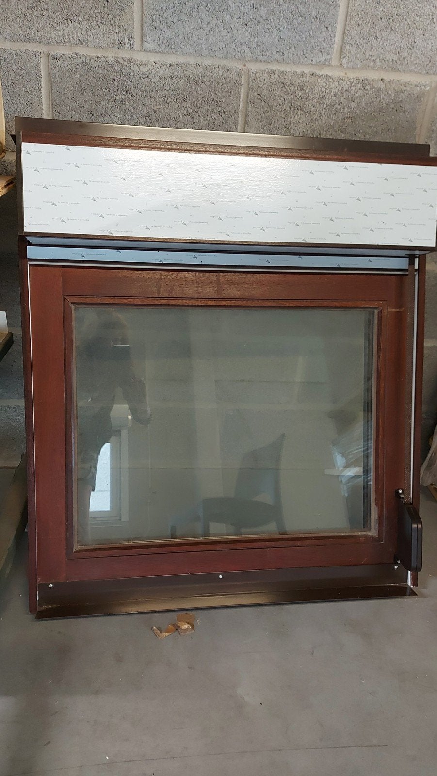 châssis neuf show room avec volet, Neuf, Fenêtre de façade ou Vitre, Enlèvement, 80 à 120 cm