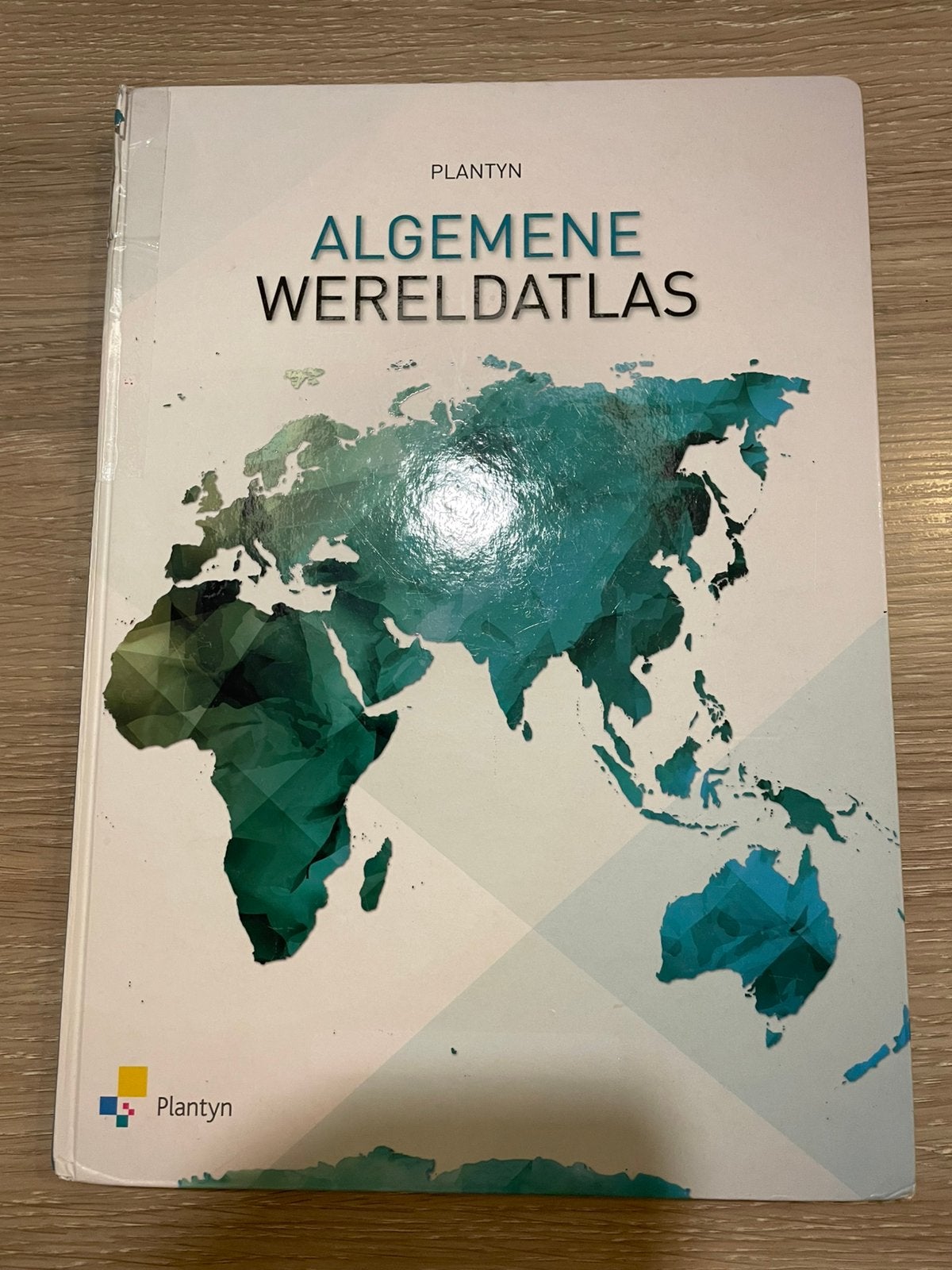 Planten Algemene Wereldatlas, goede staat, kleine schade, Boeken, Gelezen, Overige atlassen, 2000 tot heden, Ophalen of Verzenden