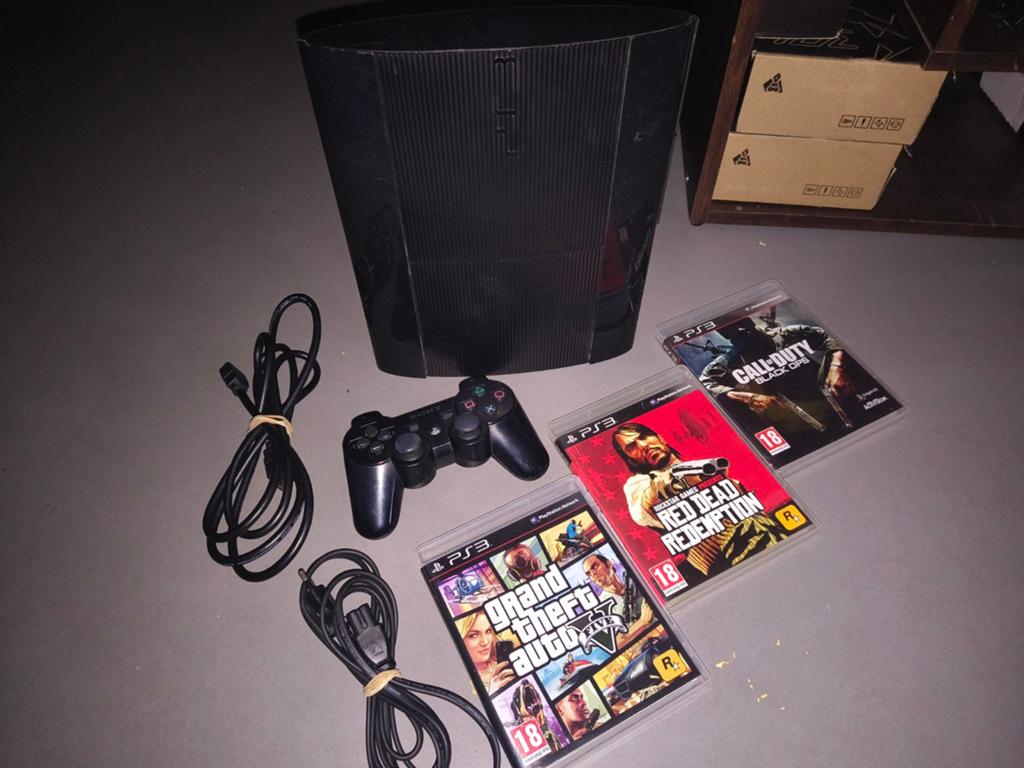 PS3 Super Smart 500 Go avec 3 jeux et manette Sony officiell, Consoles de jeu & Jeux vidéo, Enlèvement ou Envoi