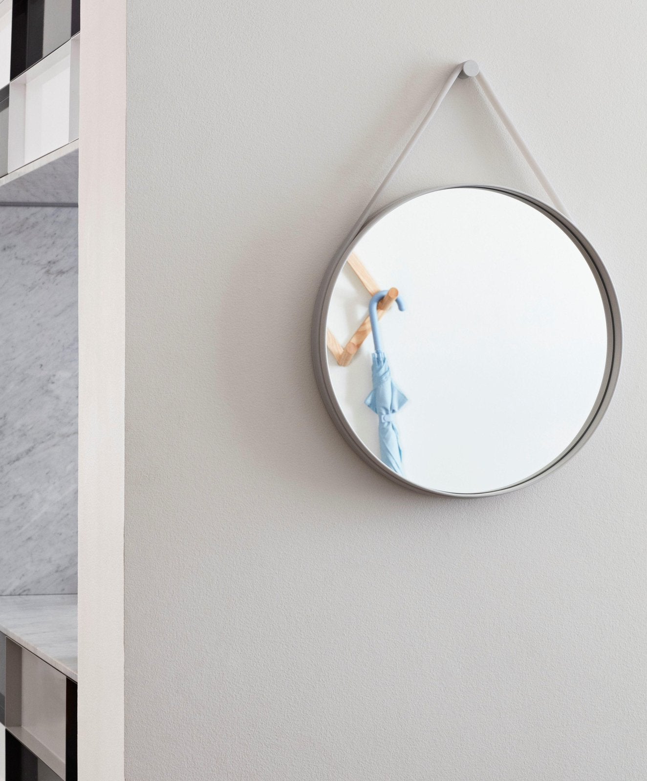 Hay Strap Mirror, Ophalen, Rond, Nieuw, Minder dan 100 cm