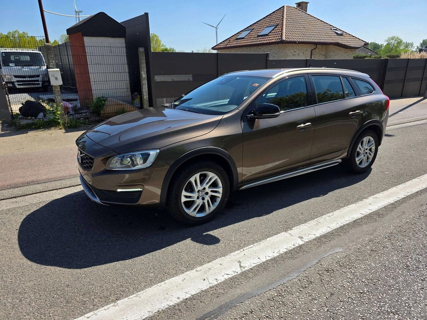 Volvo V60 Cross Country 2.0 D3 Summum 1EIG. PERFECTE STAAT, Auto's, Gebruikt, 4 cilinders, Leder, 2170 kg