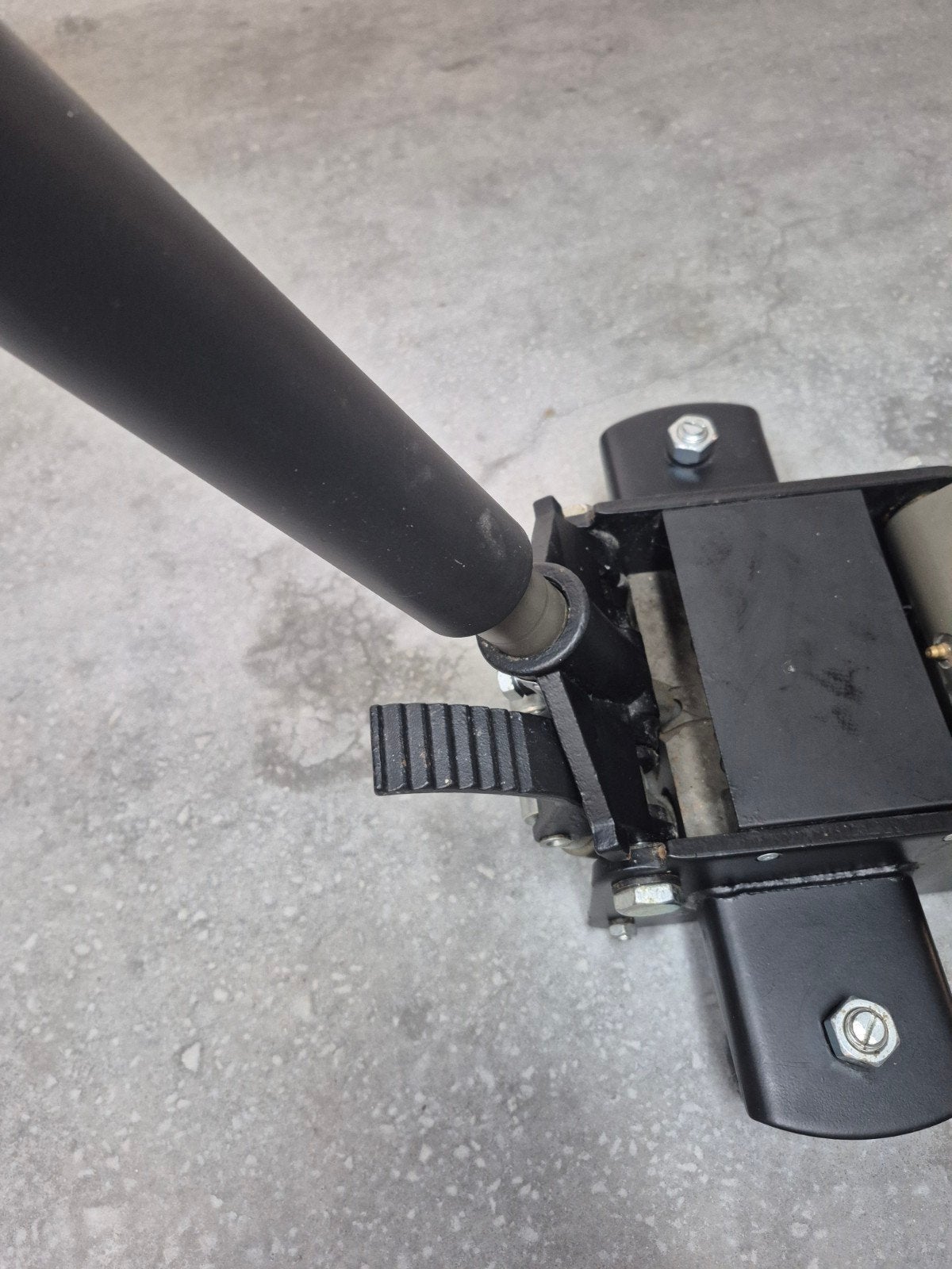 Garage rolkrik, Ophalen