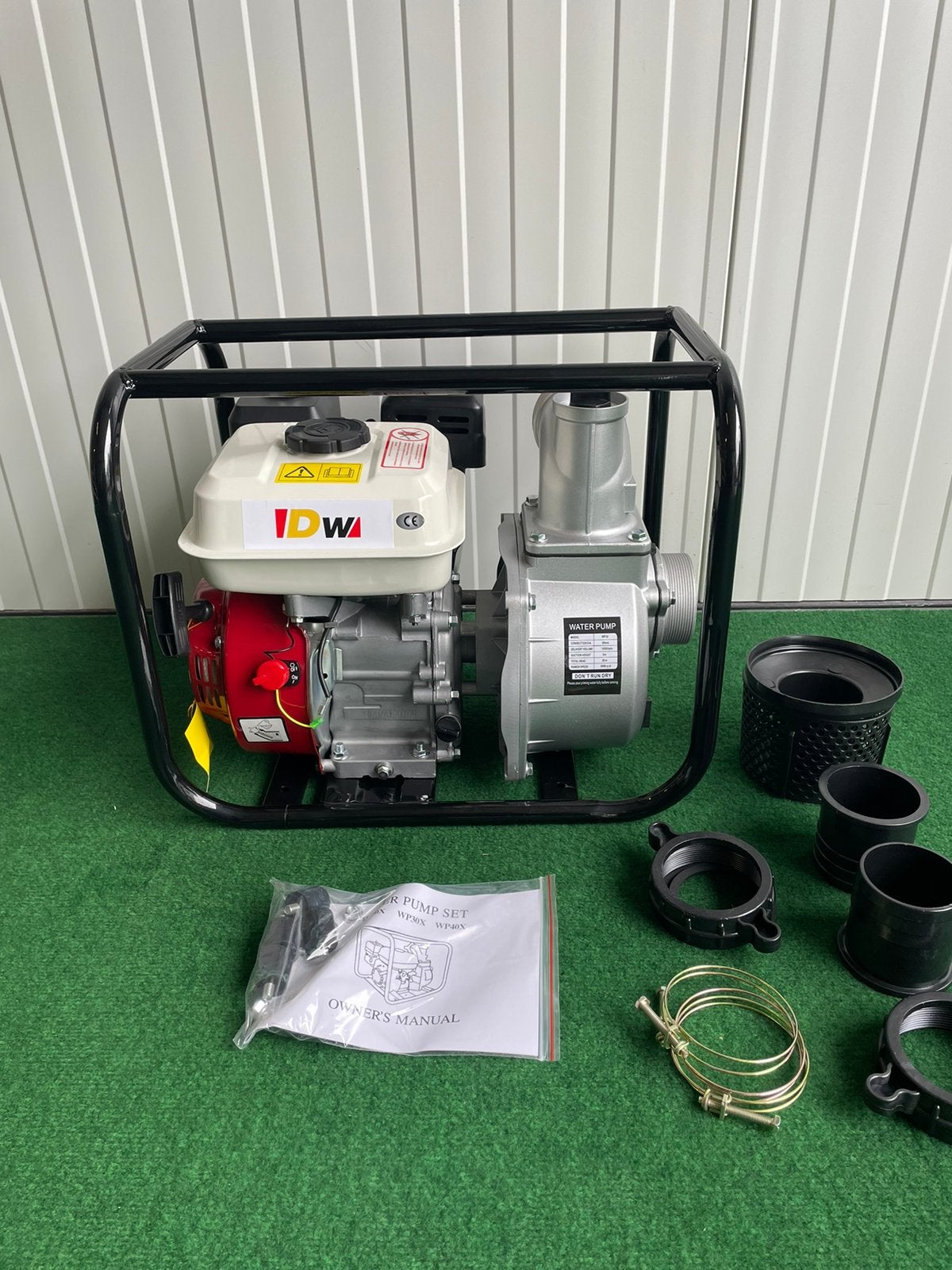 Nieuwe 6.5PK benzine waterpomp met koppelingen, Ophalen, Nieuw