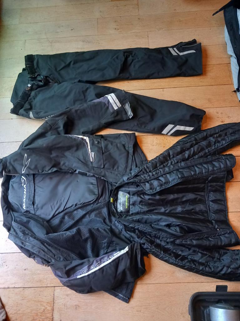 Motor pak Macna , vest en broek, Enlèvement ou Envoi