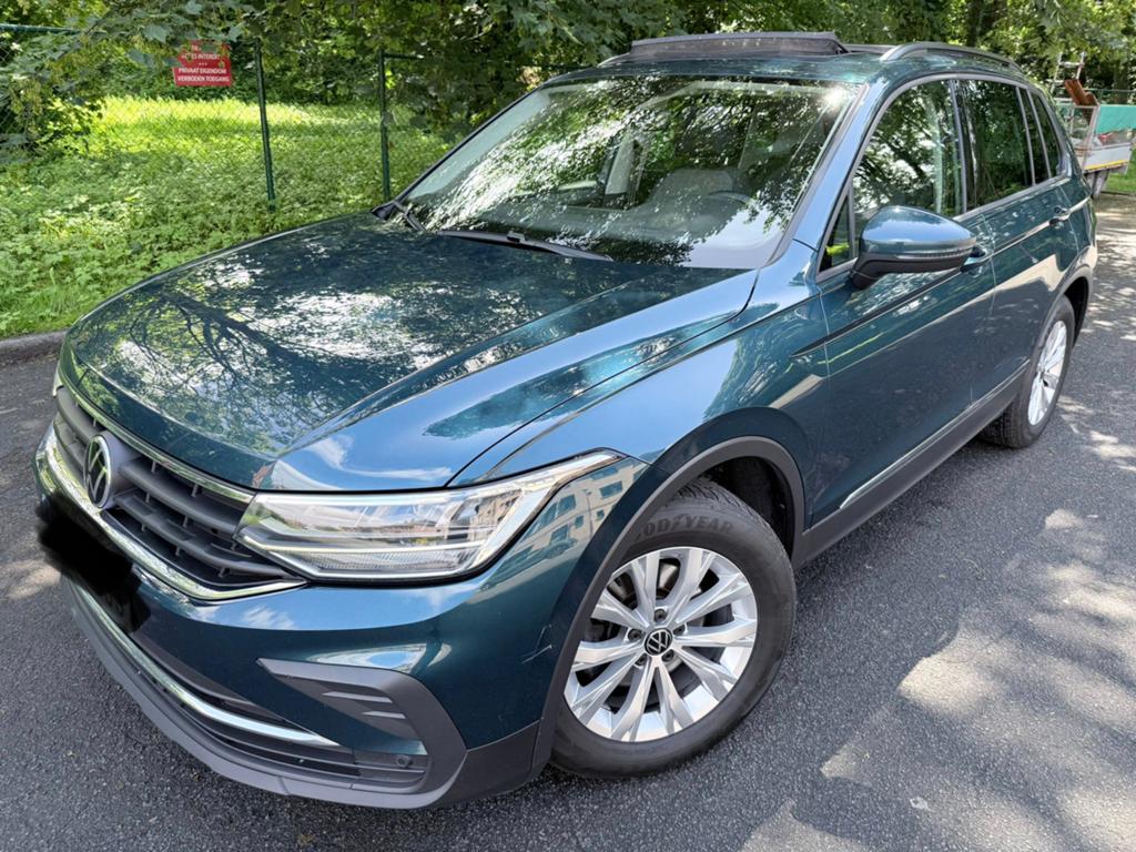 Volkswagen Tiguan Tiguan 2.0 TDI SCR Life DSG, Autos, Entreprise, 5 portes, Automatique, Vert