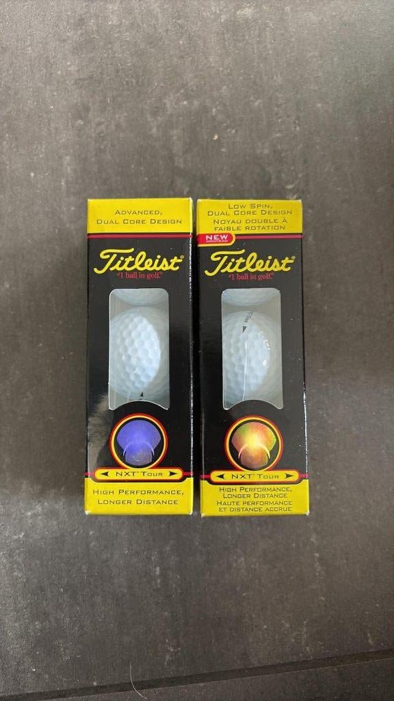 Titleist NXT Tour golfballen – 18 stuks – ongebruikt, Sport en Fitness, Golf, Nieuw, Bal(len), Overige merken, Ophalen of Verzenden
