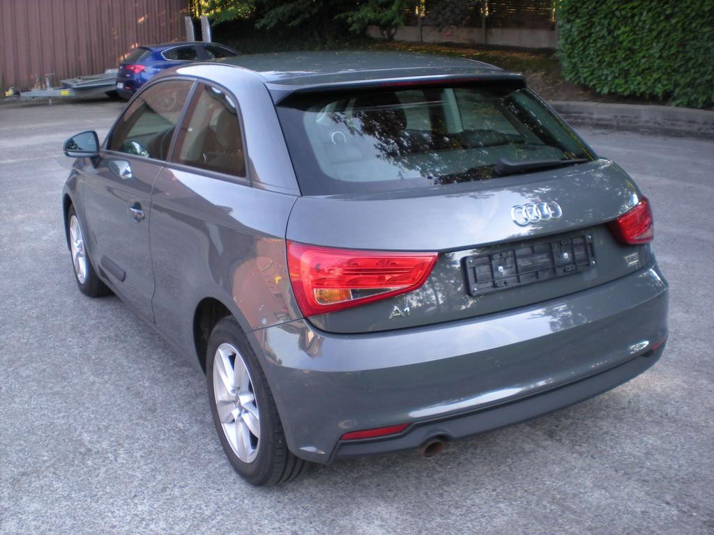 Audi A1 1.0 TSI (bj 2018), Auto's, Voorwielaandrijving, 4 zetels, Stof, Euro 6