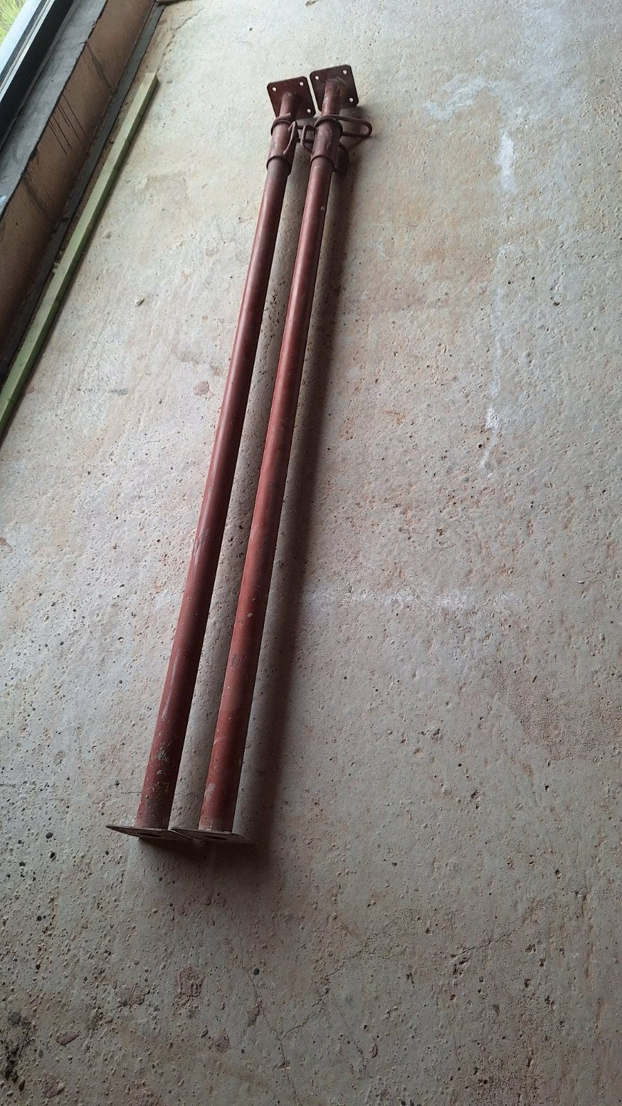 2 schoren 200-350 cm, Ophalen