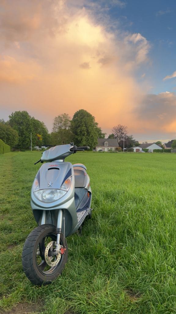 Peugeot vivacity 50cc te ruil, Fietsen en Brommers, Scooters | Peugeot, Ophalen, Zo goed als nieuw, Vivacity