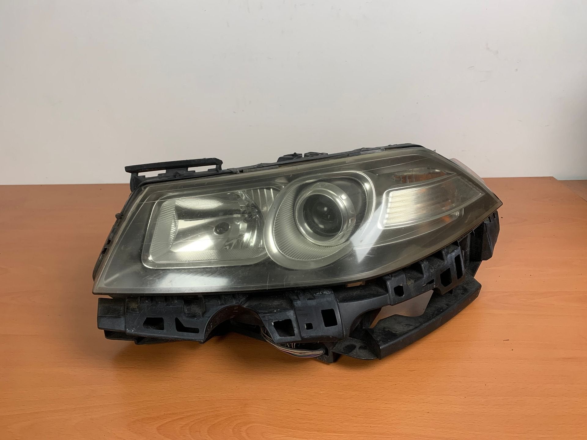 koplamp Links renault megane II 2006 - 2009 xenon 8200412746, Auto-onderdelen, Gebruikt, -, Renault, -