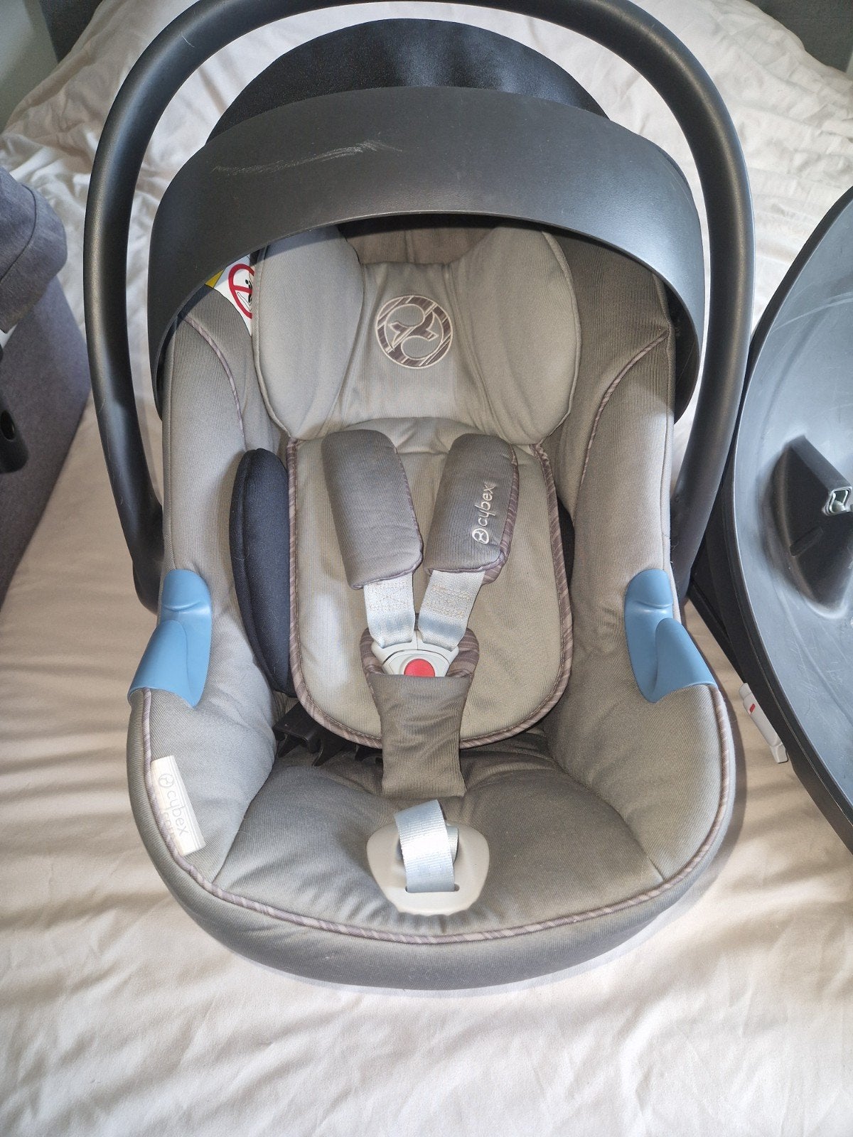 Cosy cybex + base voiture, Enlèvement