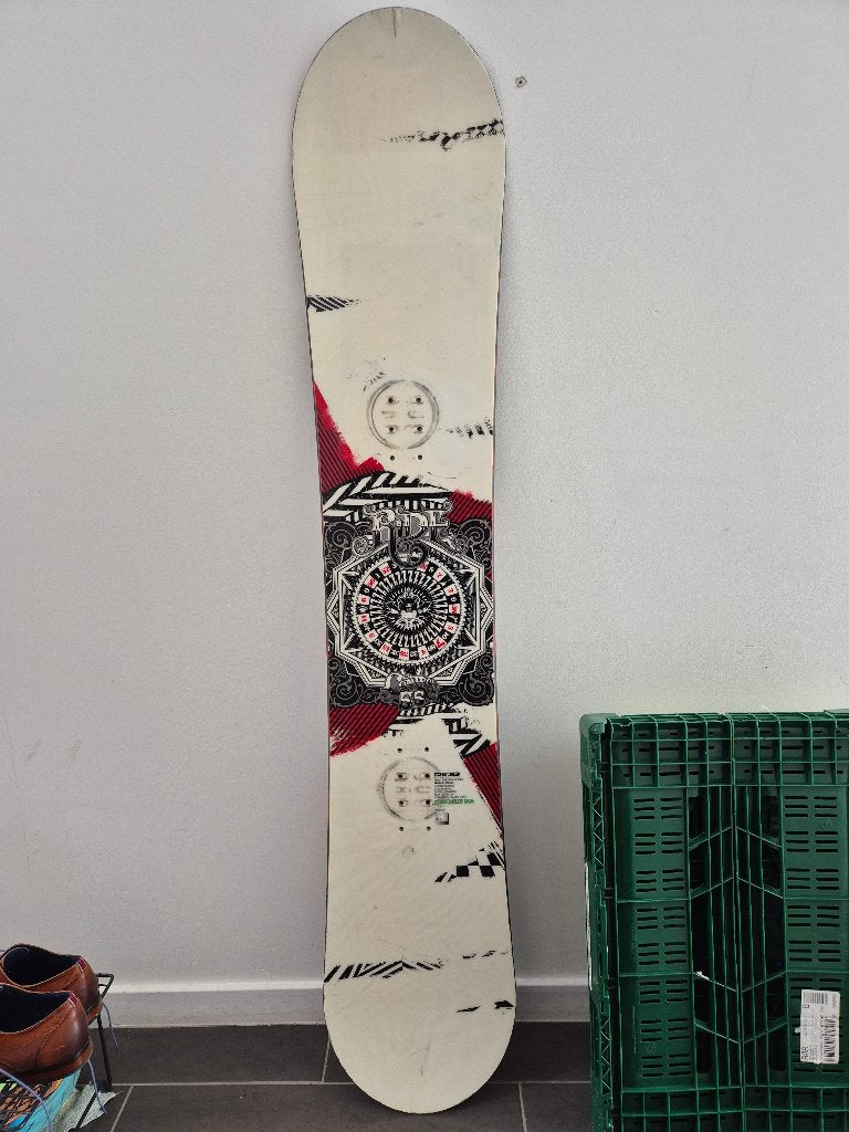 Ride Snowboard 153 cm - 10 jaar oud, Sports & Fitness, Enlèvement, Utilisé, Planche