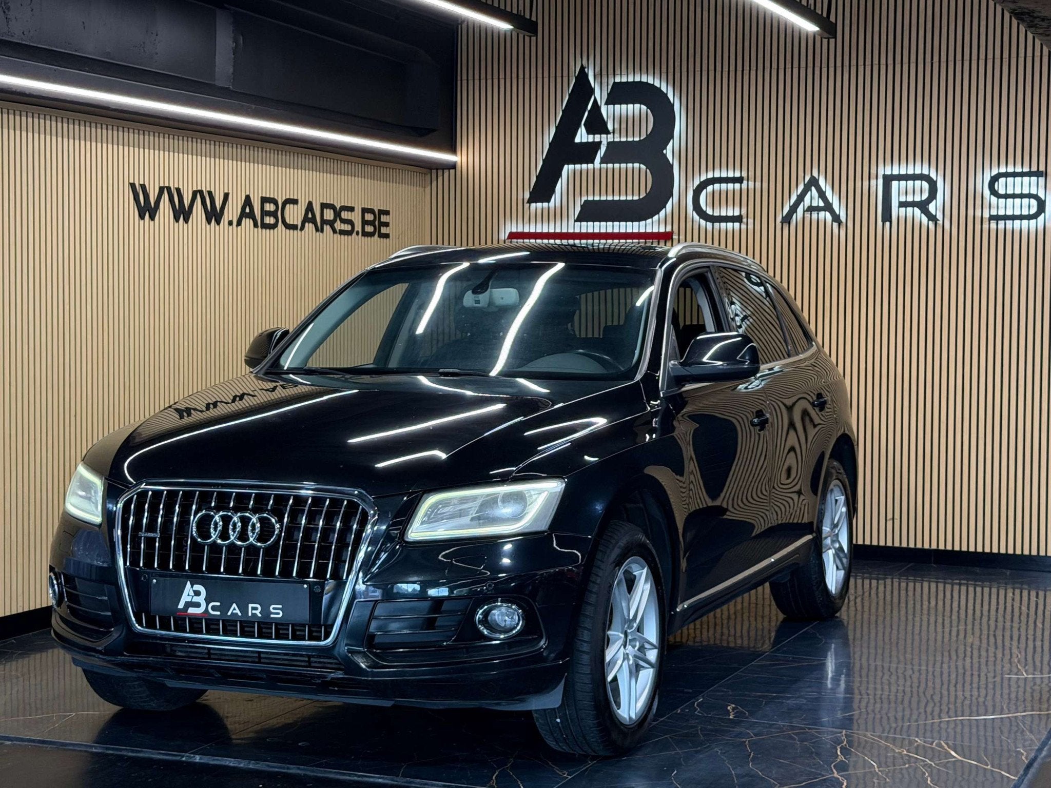 Audi Q5 2.0 TDi Quattro S line S tronic * VENTE EMPORTER *, 177 ch, Euro 5, Achat, Entreprise
