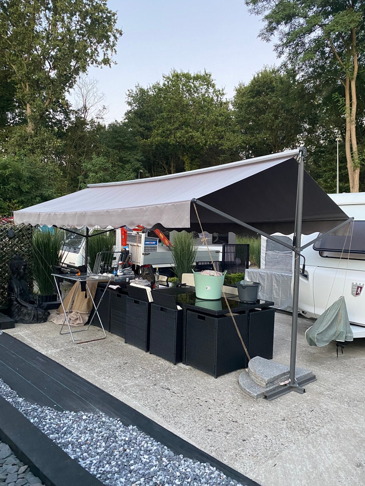 Tuinparasol 4 m zo goed als nieuw met zijstenen, Enlèvement ou Envoi, Comme neuf
