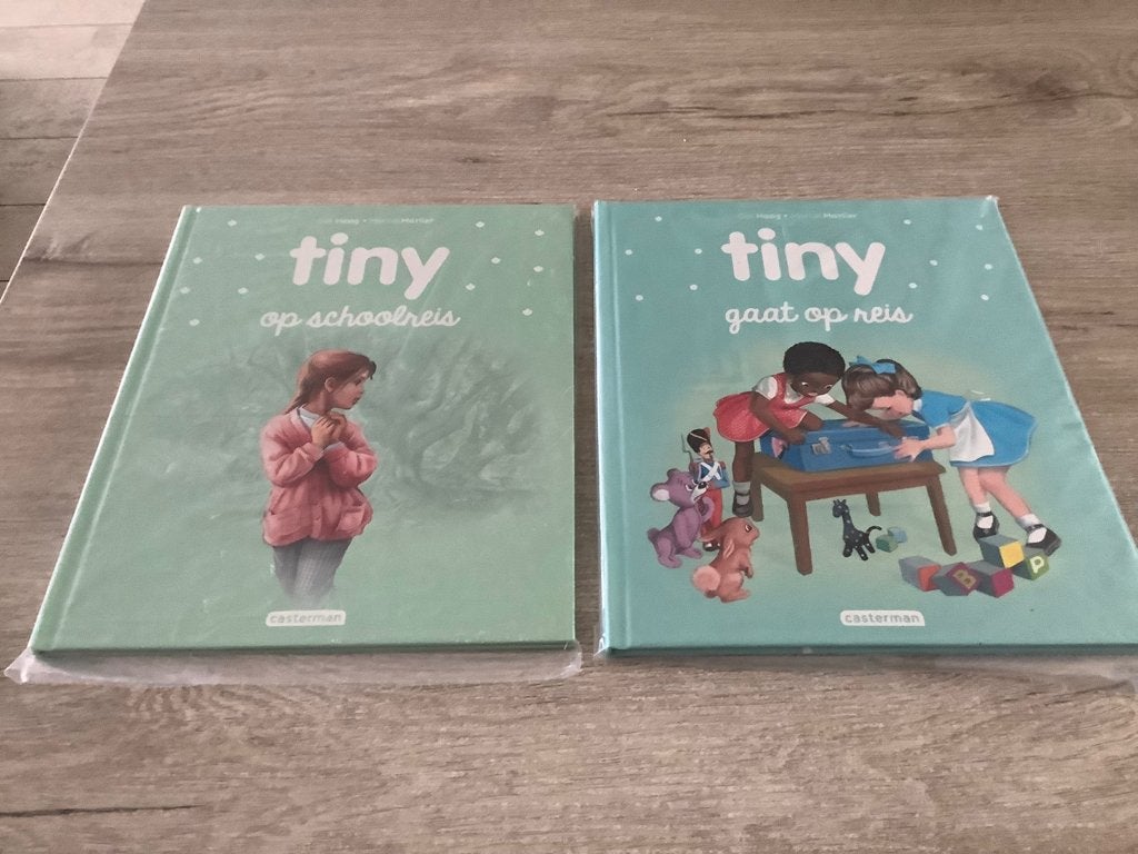 Tiny verschillende voorleesboeken (Nieuwe versie), Garçon ou Fille, Enlèvement ou Envoi, Comme neuf, 4 ans